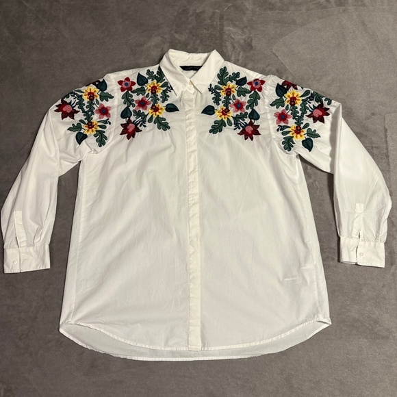 ZARA Floral Embroidered White LS Oversized Top Size M Boho Western Stagecoach - Picture 1 of 9